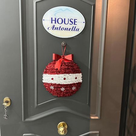 شقة House Antonella نابولي المظهر الخارجي الصورة
