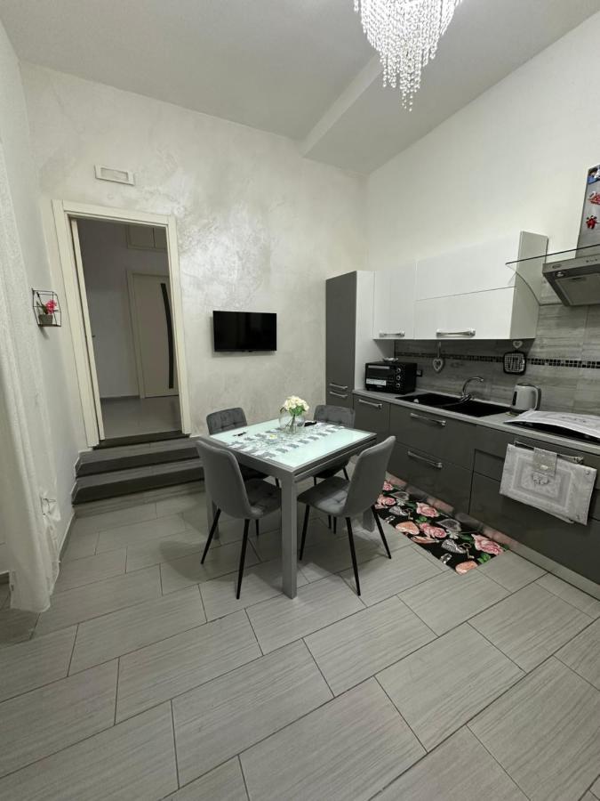 شقة House Antonella نابولي المظهر الخارجي الصورة